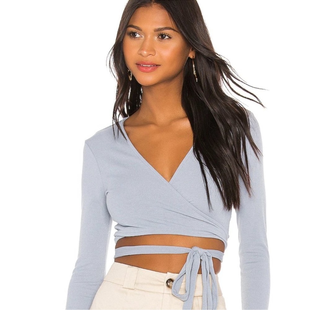 Superdown Women’s Sylvie Wrap Tie Top Size Small